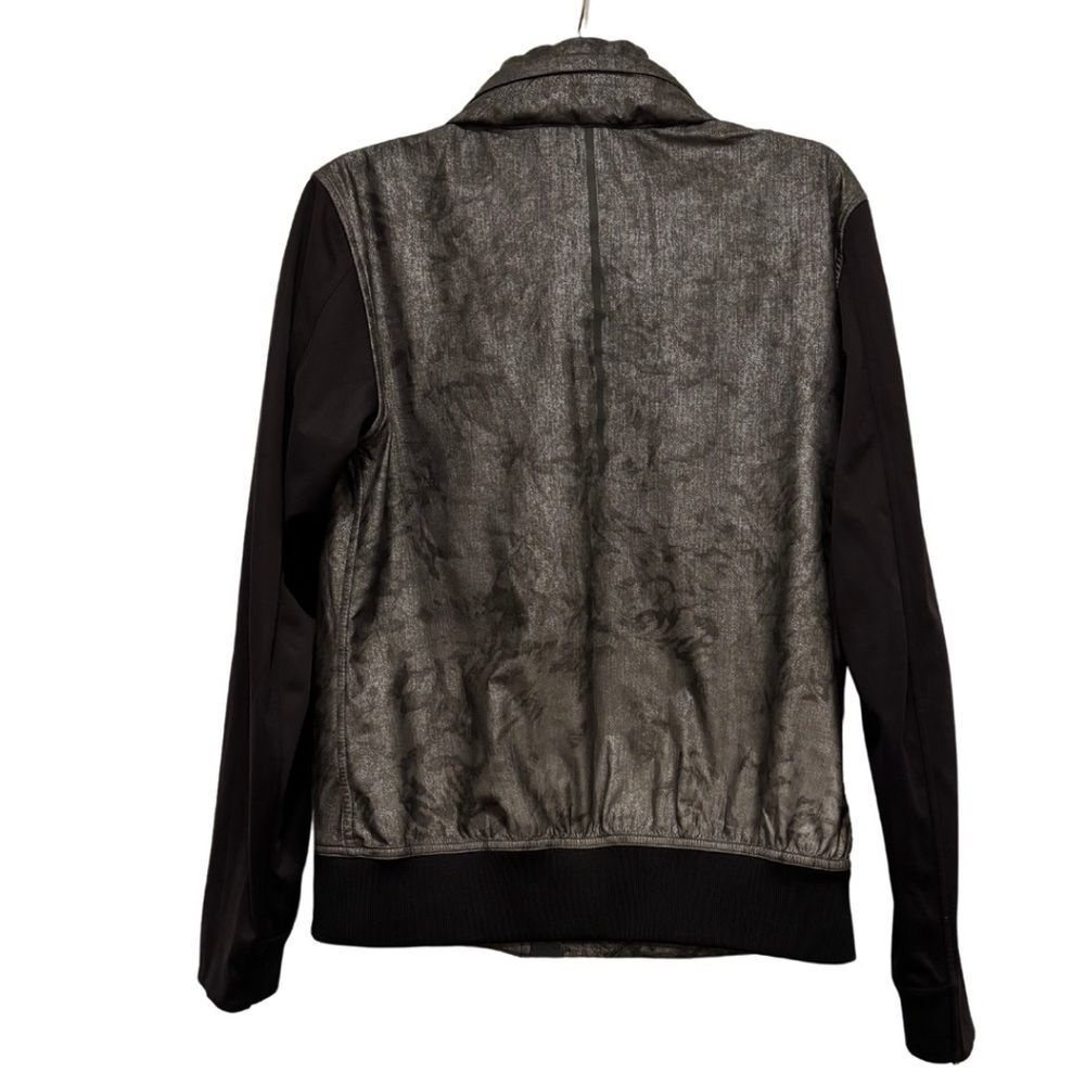 Lululemon Specular Reflective Jacket - Picture 6 of 16